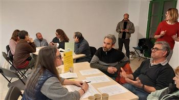 Grup de treball en una sessiÃ³ participativa
